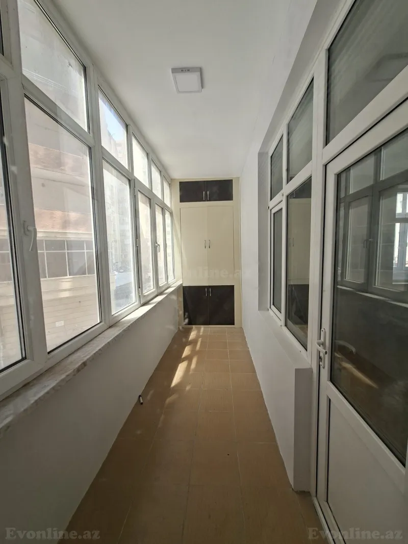 Kirayə verilir 2 otaqlı Mənzil Yeni tikili 100 m² İnşaatçılar m. - şəkil 11