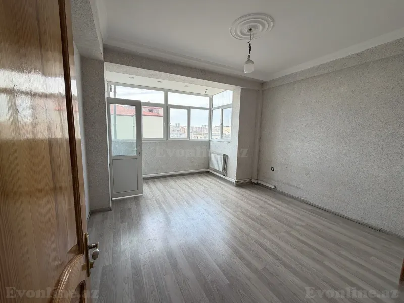 Kirayə verilir 2 otaqlı Mənzil Yeni tikili 70 m² İnşaatçılar m. - şəkil 5
