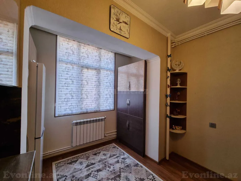 Kirayə verilir 2 otaqlı Mənzil Köhnə tikili 65 m² Bakıxanov - şəkil 11