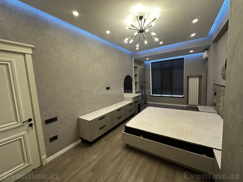 Kirayə verilir 3 otaqlı Mənzil Yeni tikili 99 m² İnşaatçılar m. - şəkil 6