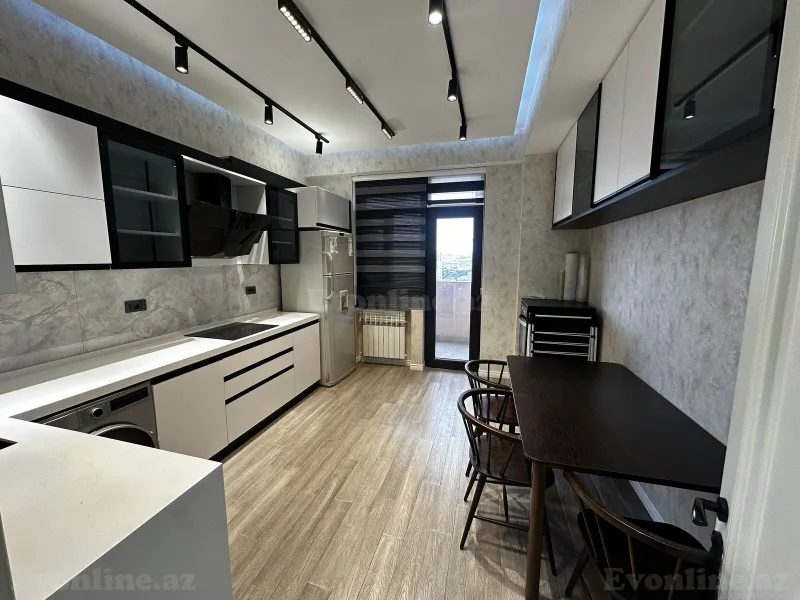 Kirayə verilir 3 otaqlı Mənzil Yeni tikili 99 m² İnşaatçılar m. - şəkil 12