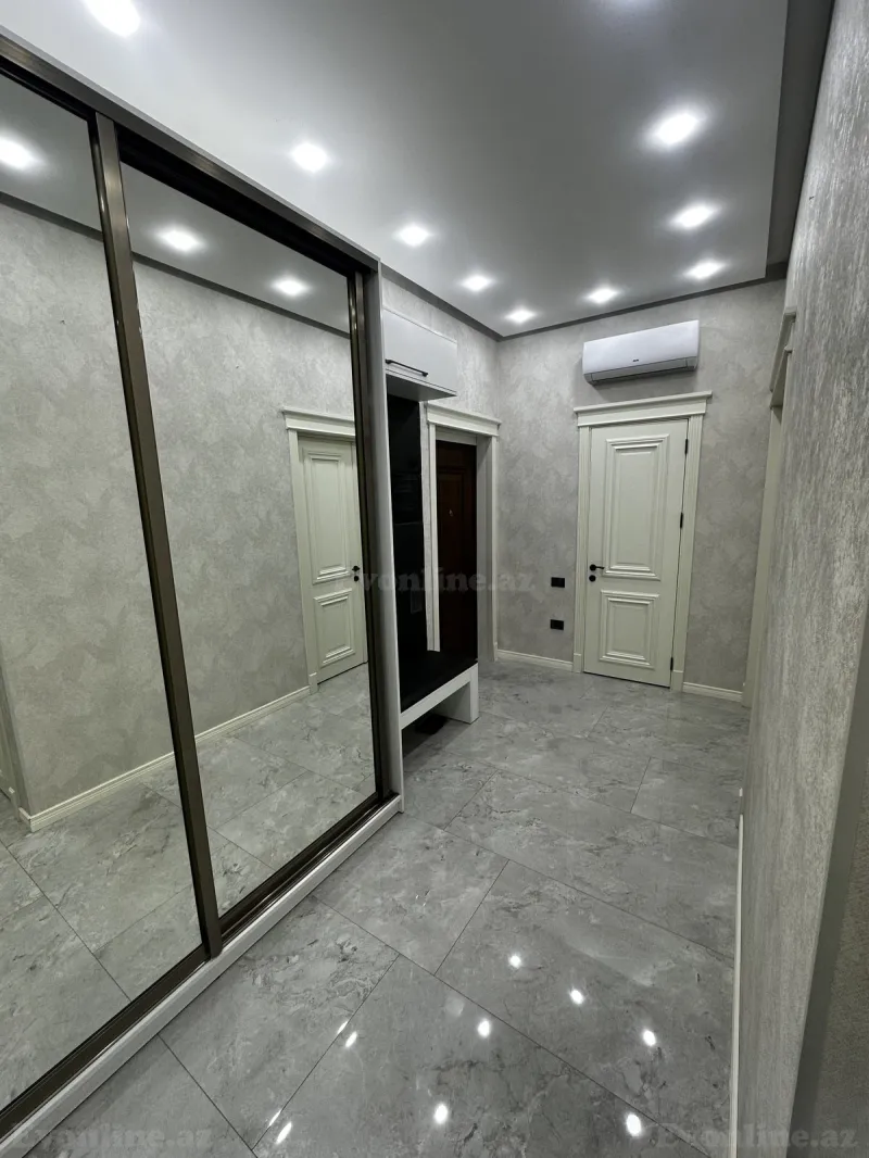 Kirayə verilir 3 otaqlı Mənzil Yeni tikili 99 m² İnşaatçılar m. - şəkil 16