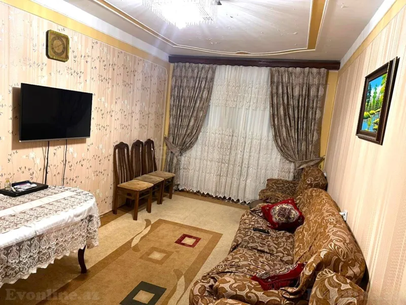 Satılır 3 otaqlı Mənzil Köhnə tikili 85 m² Əhmədli m.