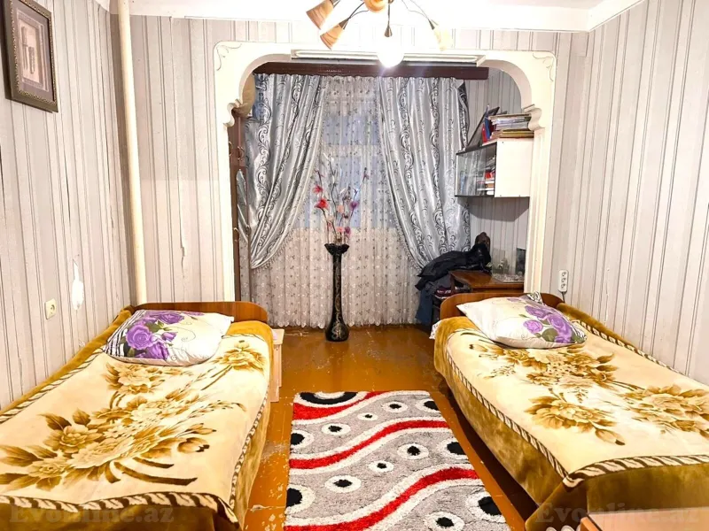 Satılır 3 otaqlı Mənzil Köhnə tikili 85 m² Əhmədli m. - şəkil 3