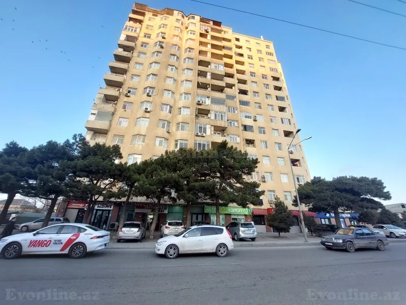 3 otaqlı Mənzil 63 m² Qaraçuxur Satılır
