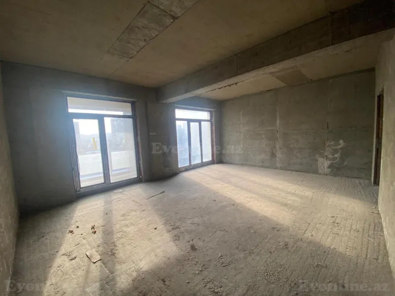 Satılır 4 otaqlı Mənzil Yeni tikili 185 m² Elmlər Akademiyası m. - şəkil 9