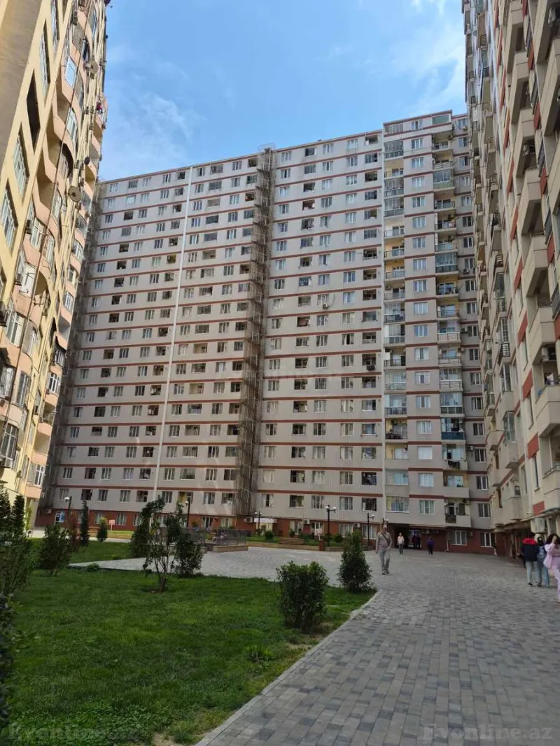 3 otaqlı Mənzil 125 m² 20 Yanvar m. Satılır