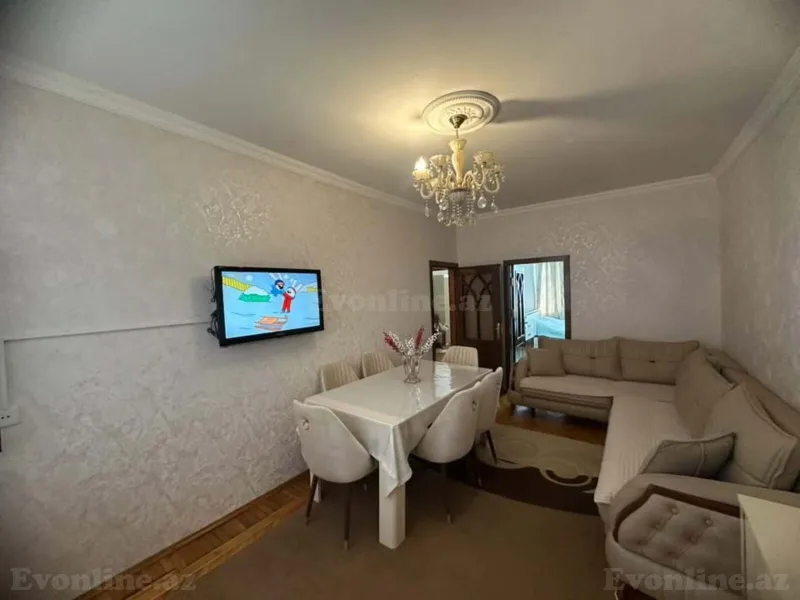 Satılır 3 otaqlı Mənzil Köhnə tikili 70 m² 7-ci mikrorayon - şəkil 3