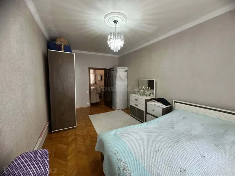Satılır 3 otaqlı Mənzil Köhnə tikili 70 m² 7-ci mikrorayon - şəkil 7