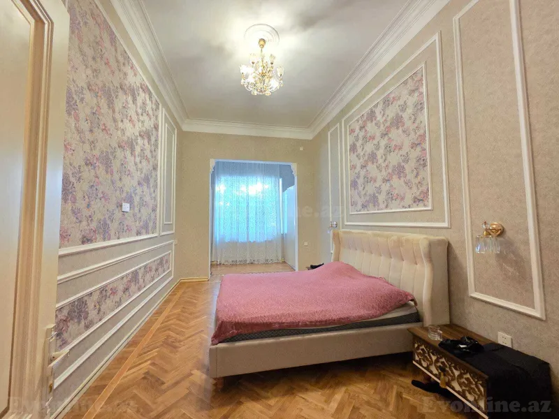 Satılır 4 otaqlı Həyət evi 145 m² Yasamal r. - şəkil 9