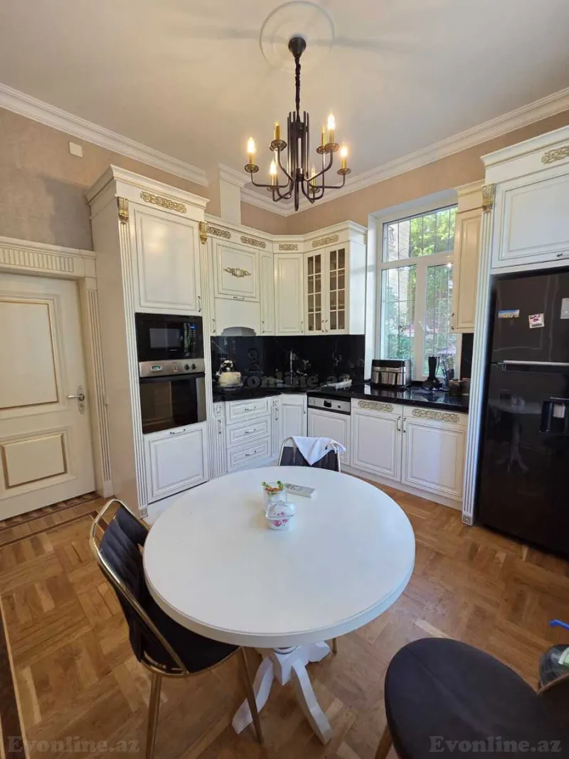 Satılır 4 otaqlı Həyət evi 145 m² Yasamal r. - şəkil 13