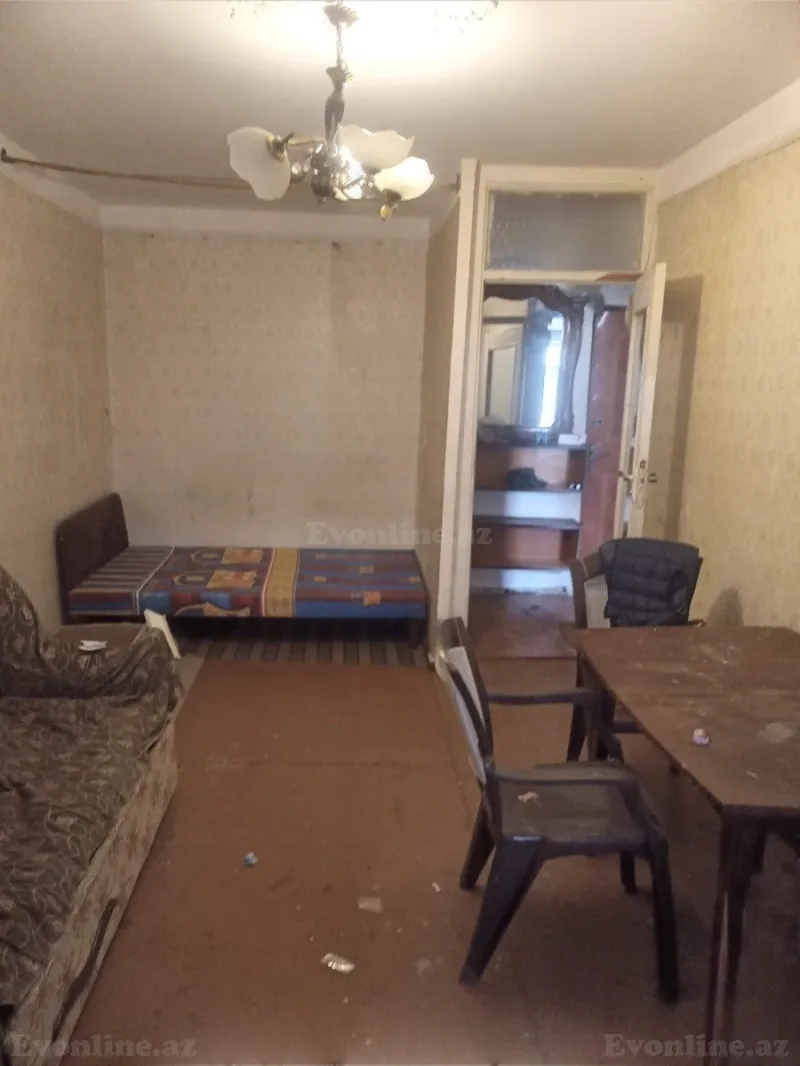 Satılır 1 otaqlı Mənzil Köhnə tikili 35 m² Neftçilər m. - şəkil 2