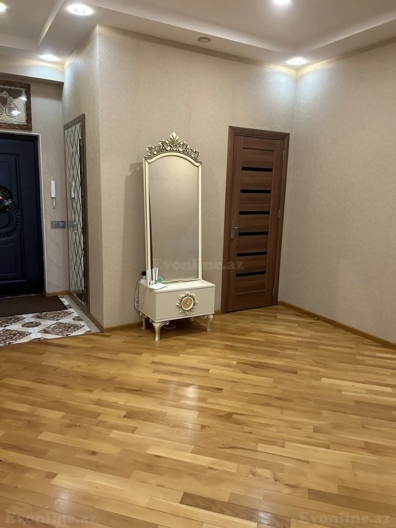 Satılır 4 otaqlı Mənzil Yeni tikili 147 m² Neftçilər m. - şəkil 7