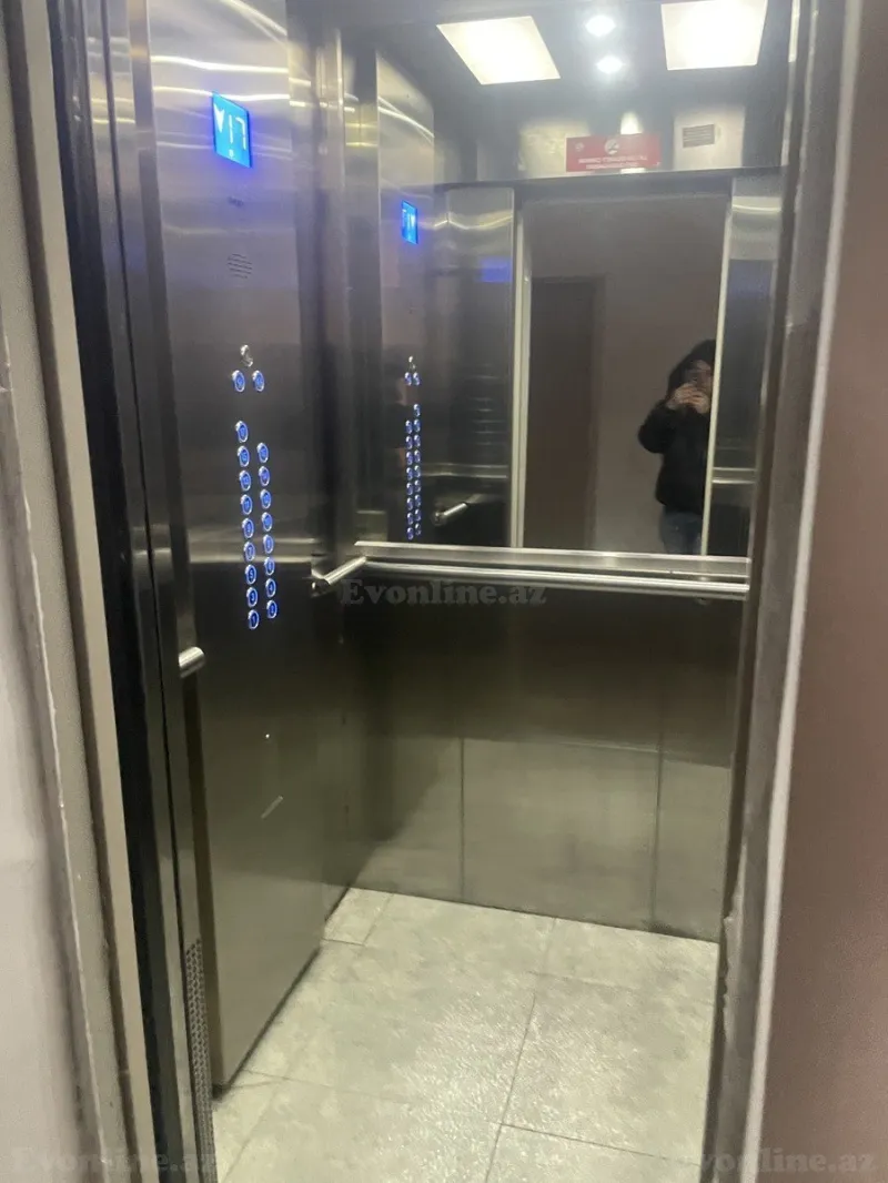Satılır 4 otaqlı Mənzil Yeni tikili 147 m² Neftçilər m. - şəkil 28
