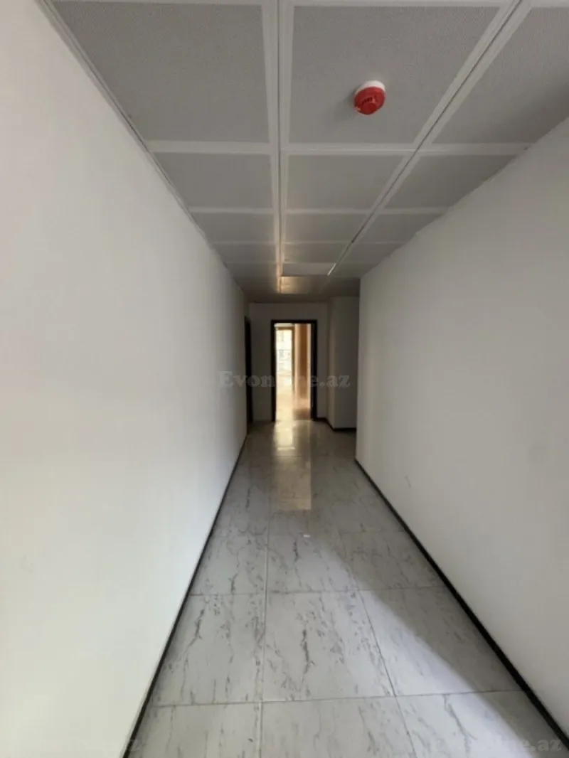 Kirayə verilir Obyekt 1200 m² Elmlər Akademiyası m. - şəkil 14