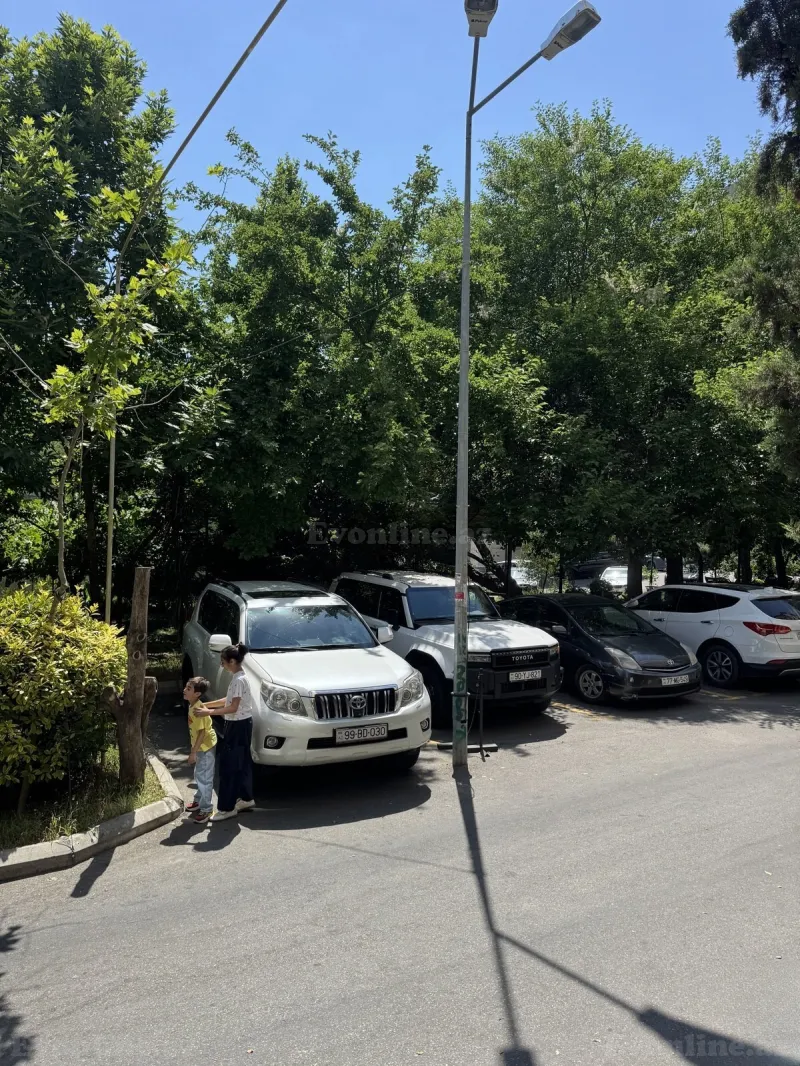 Satılır 1 otaqlı Mənzil Köhnə tikili 45 m² Azadlıq prospekti m. - şəkil 7