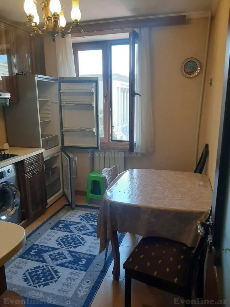 Satılır 3 otaqlı Mənzil Köhnə tikili 80 m² Nizami m. - şəkil 6