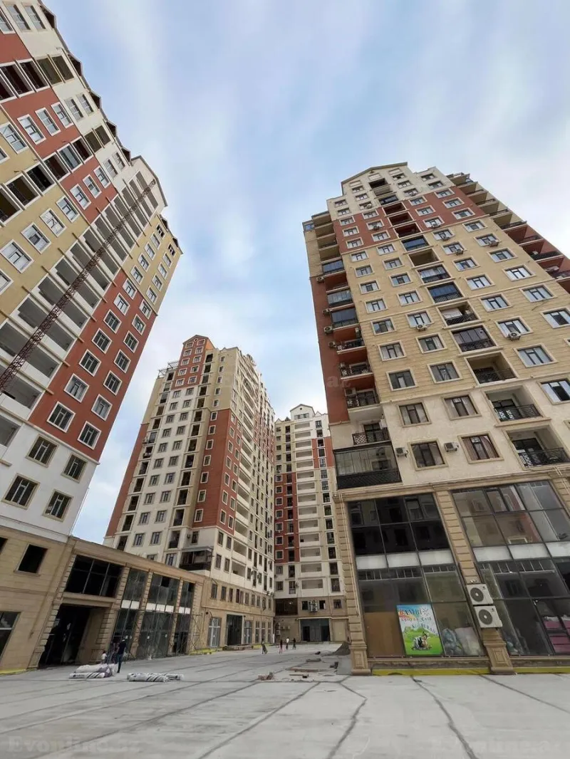 3 otaqlı Mənzil 100 m² Nəriman Nərimanov m. Satılır