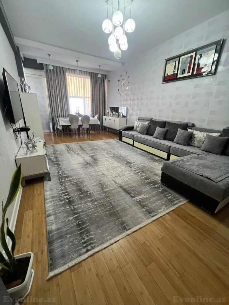 Satılır 4 otaqlı Mənzil Yeni tikili 150 m² İnşaatçılar m. - şəkil 2