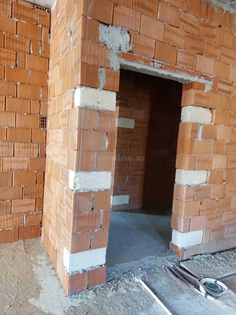 2 otaqlı Mənzil 90 m² Azadlıq prospekti m. Satılır