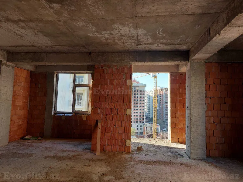 Satılır 2 otaqlı Mənzil Yeni tikili 90 m² Azadlıq prospekti m. - şəkil 2