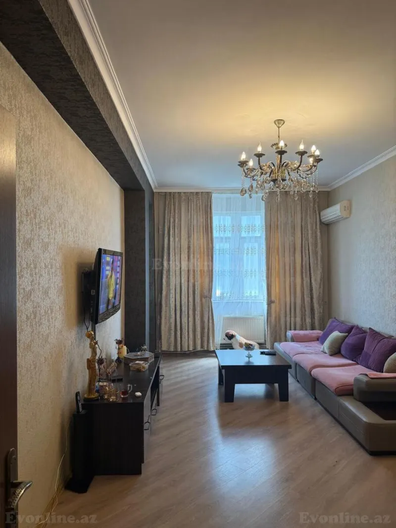 Satılır 2 otaqlı Mənzil Yeni tikili 62 m² 8 Noyabr m. - şəkil 2