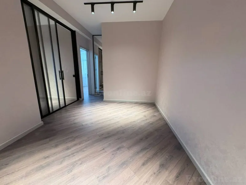 Satılır 2 otaqlı Mənzil Yeni tikili 67 m² Gənclik m. - şəkil 6