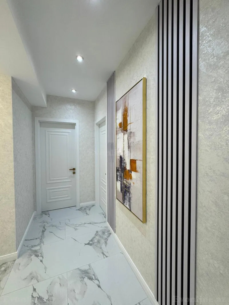 Satılır 4 otaqlı Mənzil Yeni tikili 110 m² Azadlıq prospekti m. - şəkil 17