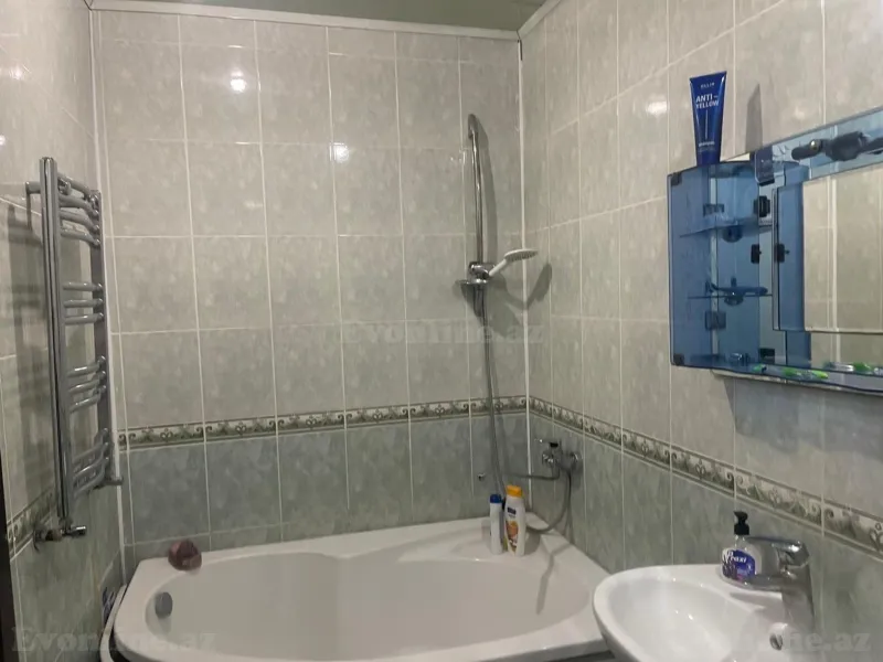 Kirayə verilir 2 otaqlı Mənzil Yeni tikili 65 m² Binəqədi r. - şəkil 5