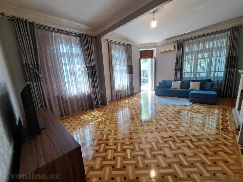 Kirayə verilir 2 otaqlı Mənzil Köhnə tikili 80 m² Səbail r. - şəkil 3