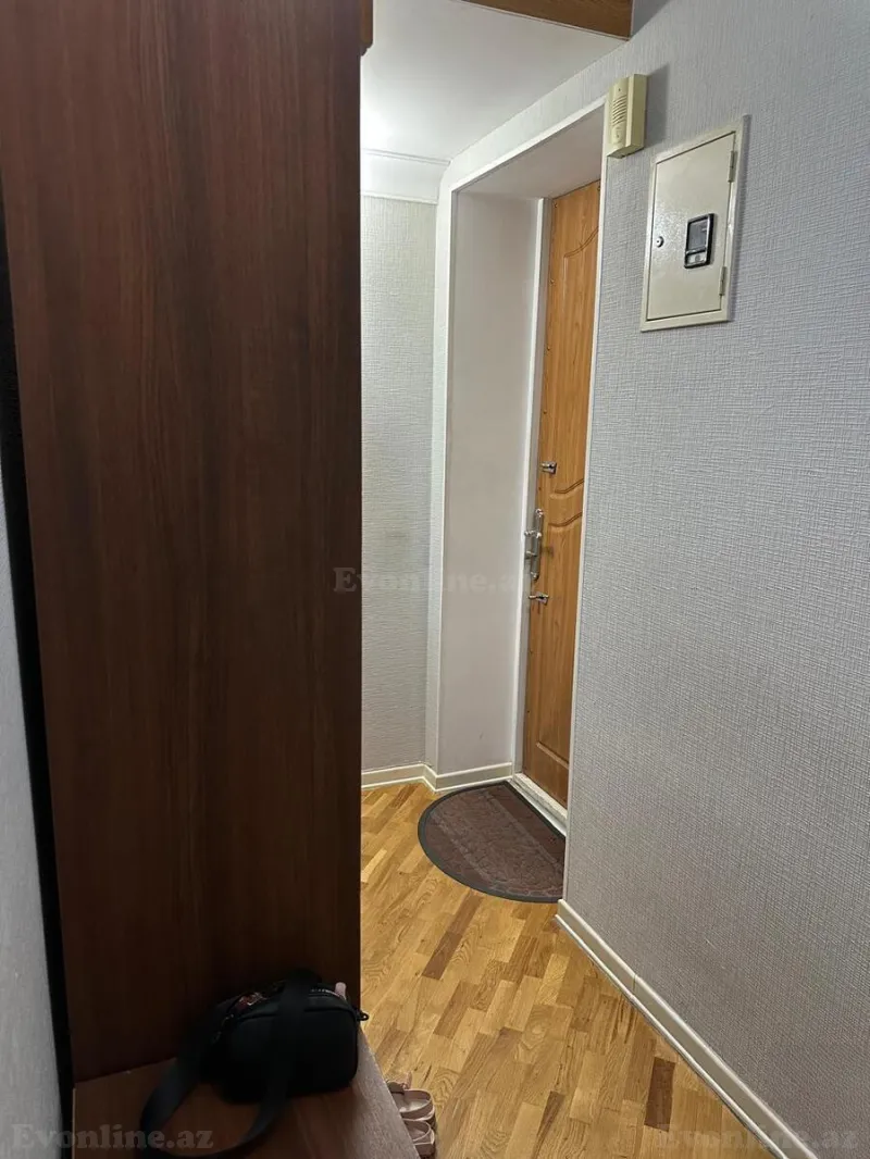 Satılır 2 otaqlı Mənzil Köhnə tikili 45 m² Elmlər Akademiyası m. - şəkil 6