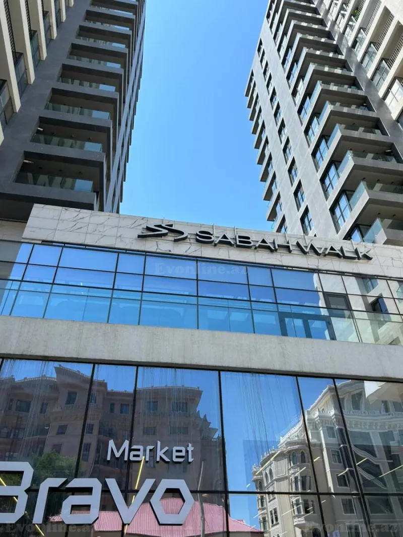4 otaqlı Mənzil 165 m² Səbail r. Kirayə verilir