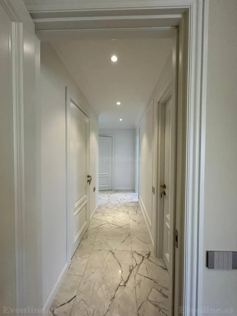 Kirayə verilir 4 otaqlı Mənzil Yeni tikili 165 m² Səbail r. - şəkil 15