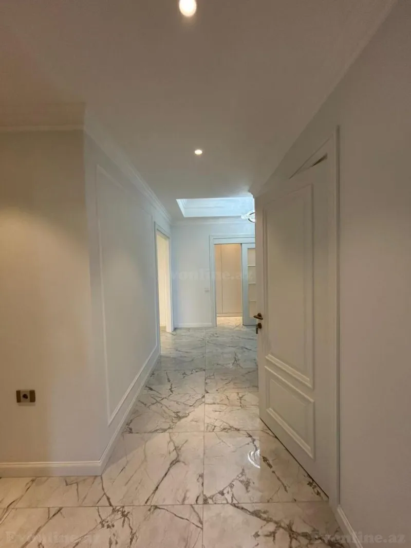 Kirayə verilir 4 otaqlı Mənzil Yeni tikili 165 m² Səbail r. - şəkil 25