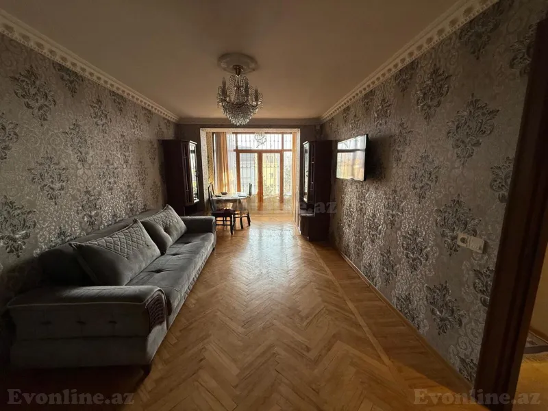 3 otaqlı Mənzil 75 m² Nizami m. Satılır