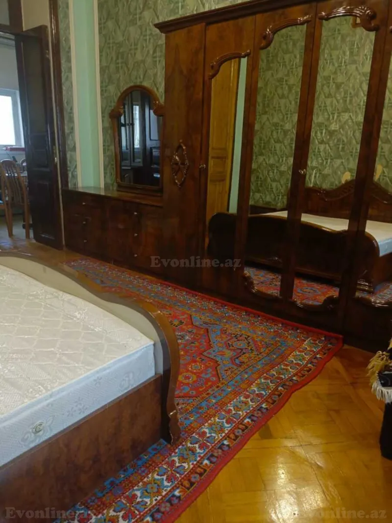 Kirayə verilir 3 otaqlı Mənzil Köhnə tikili 80 m² Nəsimi r. - şəkil 3