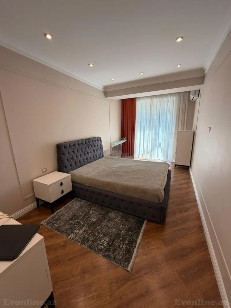 2 otaqlı Mənzil 65 m² Xətai r. Kirayə verilir