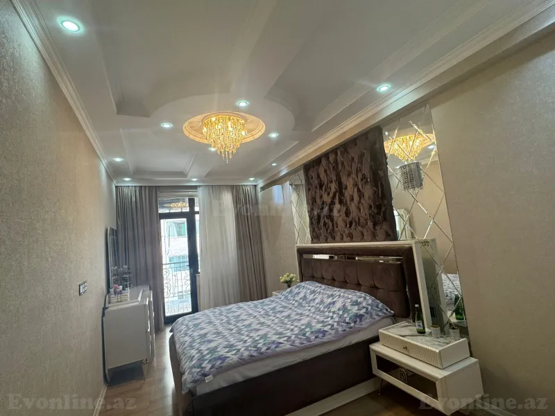 Satılır 4 otaqlı Mənzil Yeni tikili 146 m² Nərimanov r. - şəkil 8