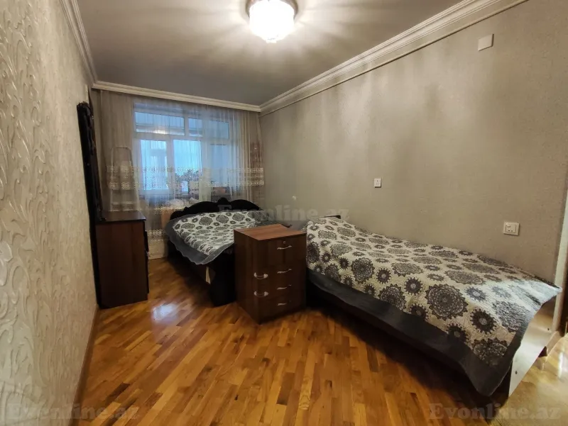 Satılır 4 otaqlı Mənzil Köhnə tikili 100 m² Əhmədli m. - şəkil 11