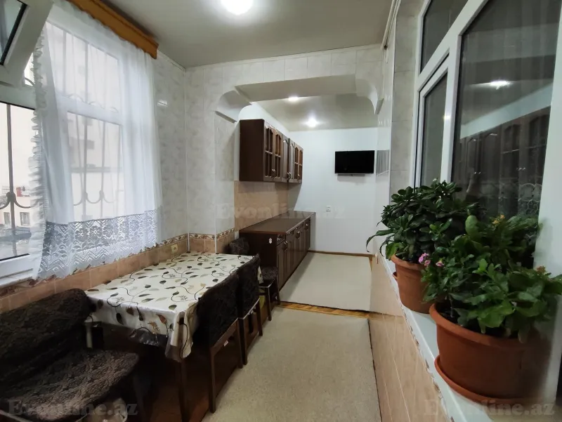 Satılır 4 otaqlı Mənzil Köhnə tikili 100 m² Əhmədli m. - şəkil 22