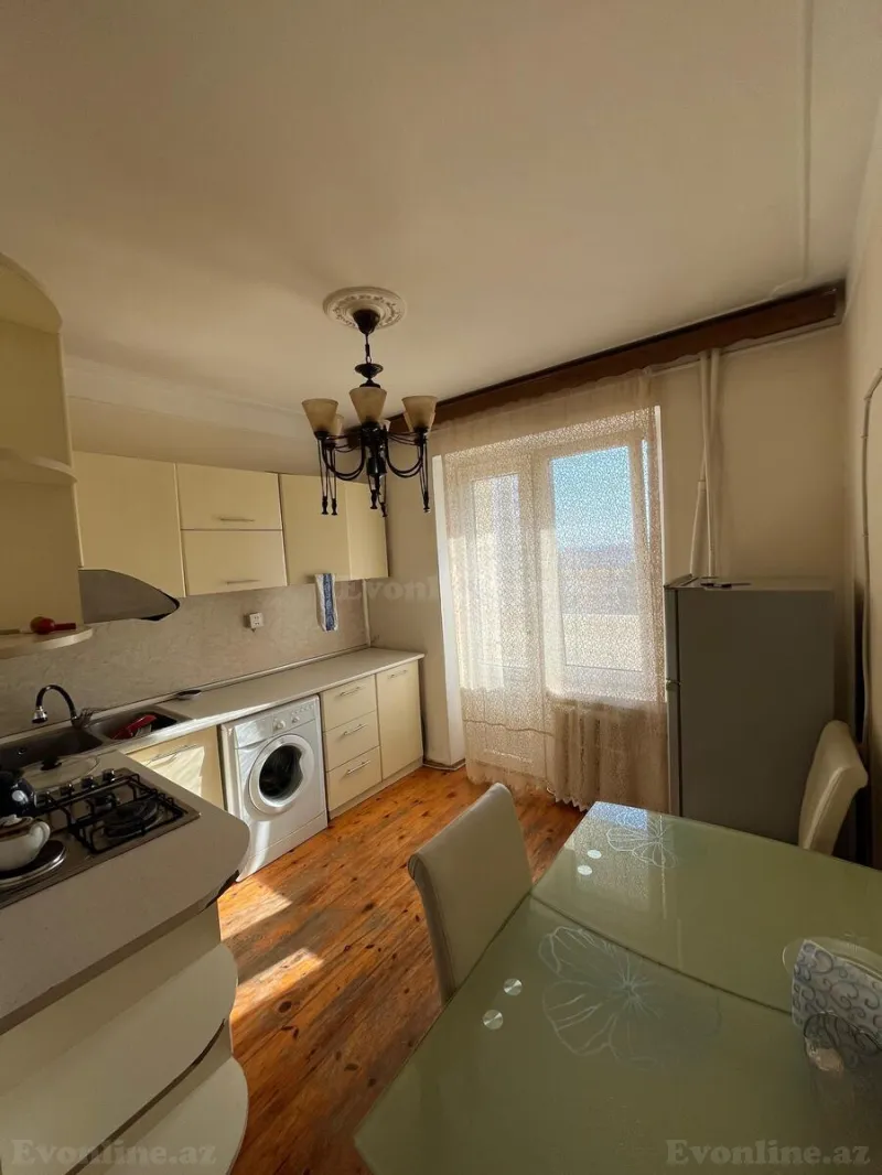 Satılır 3 otaqlı Mənzil Köhnə tikili 90 m² Xətai r. - şəkil 3