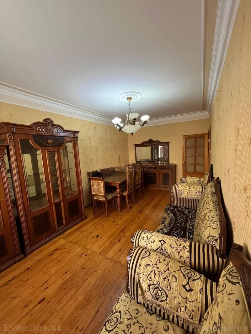 Satılır 3 otaqlı Mənzil Köhnə tikili 90 m² Xətai r. - şəkil 4