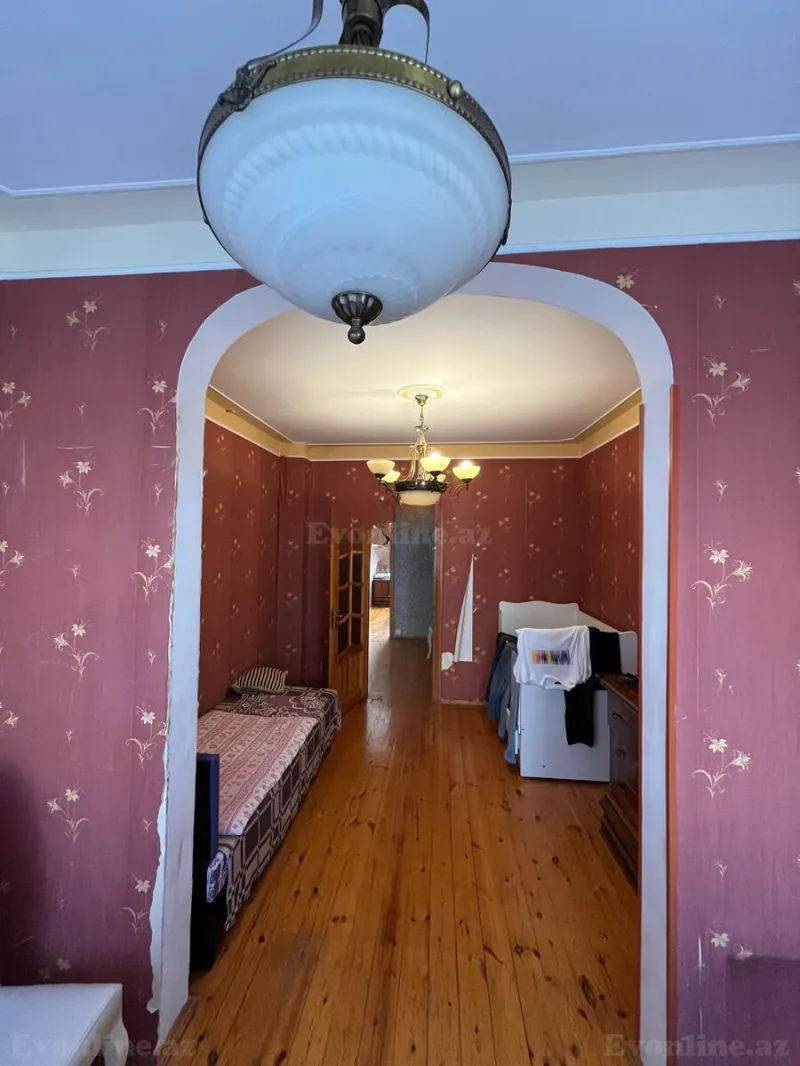 Satılır 3 otaqlı Mənzil Köhnə tikili 90 m² Xətai r. - şəkil 6