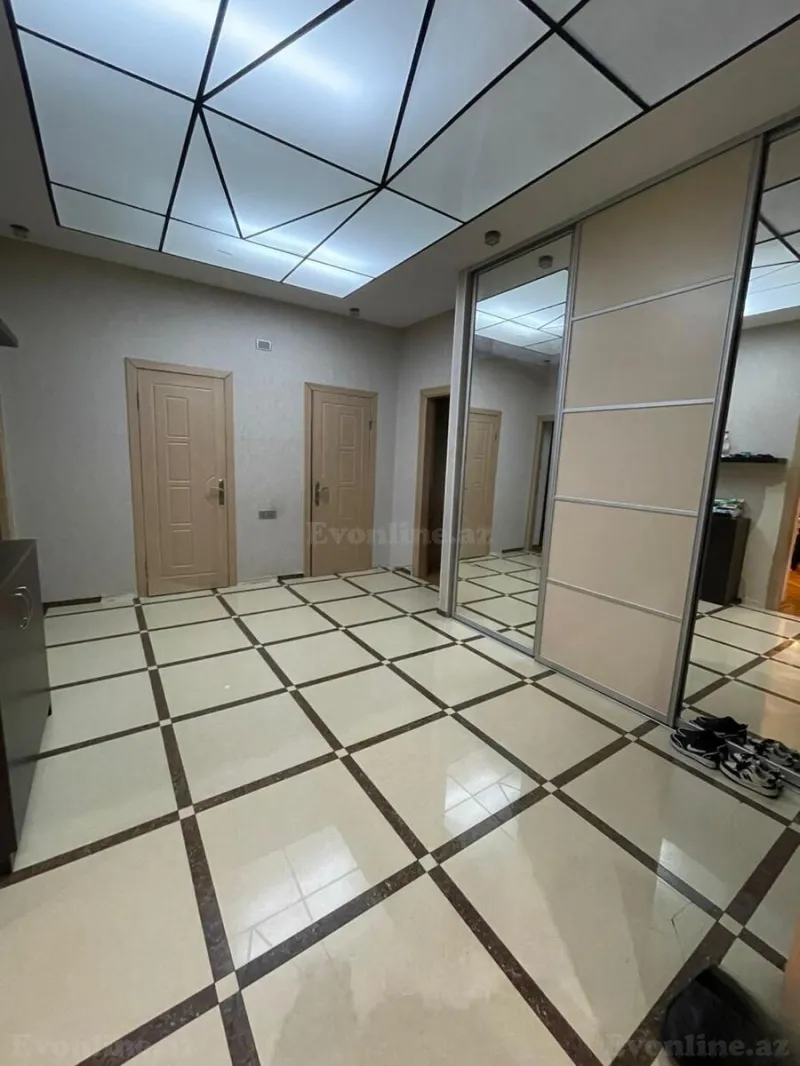 Satılır 3 otaqlı Mənzil Yeni tikili 133 m² Dərnəgül m. - şəkil 6