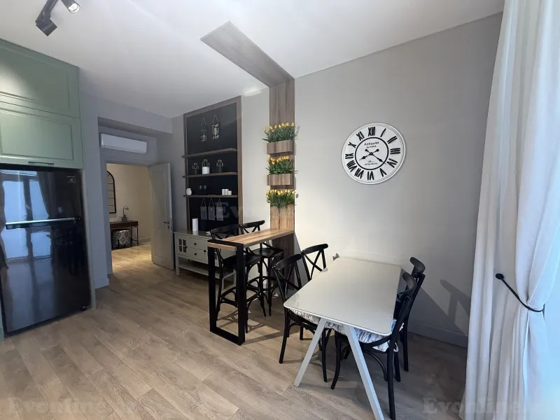 Kirayə verilir 4 otaqlı Mənzil Yeni tikili 180 m² Ağ şəhər - şəkil 14