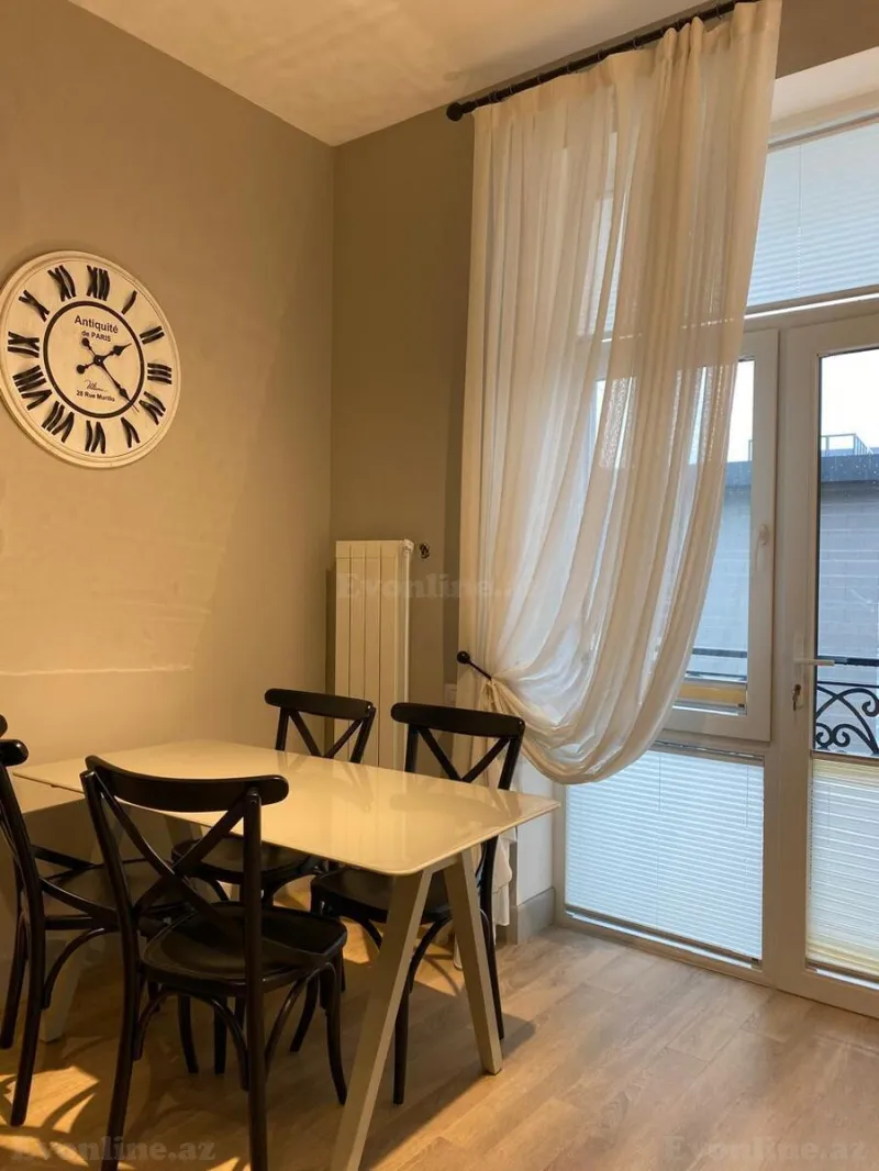 Kirayə verilir 4 otaqlı Mənzil Yeni tikili 180 m² Ağ şəhər - şəkil 15