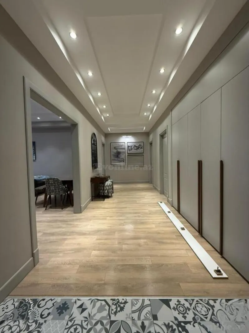 Kirayə verilir 4 otaqlı Mənzil Yeni tikili 180 m² Ağ şəhər - şəkil 17