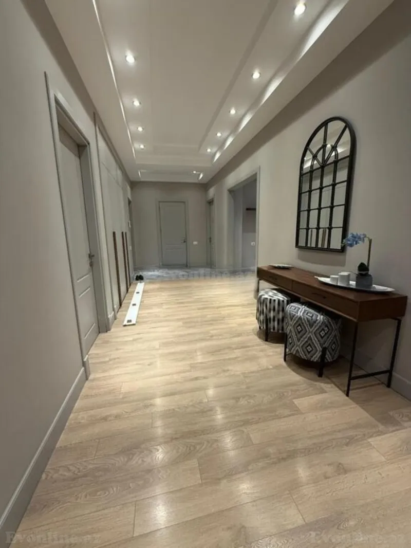 Kirayə verilir 4 otaqlı Mənzil Yeni tikili 180 m² Ağ şəhər - şəkil 18