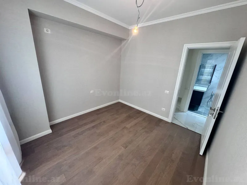 Satılır 3 otaqlı Mənzil Yeni tikili 84 m² Elmlər Akademiyası m. - şəkil 3