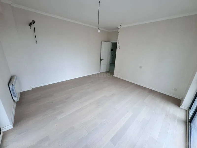 Satılır 3 otaqlı Mənzil Yeni tikili 84 m² Elmlər Akademiyası m. - şəkil 6